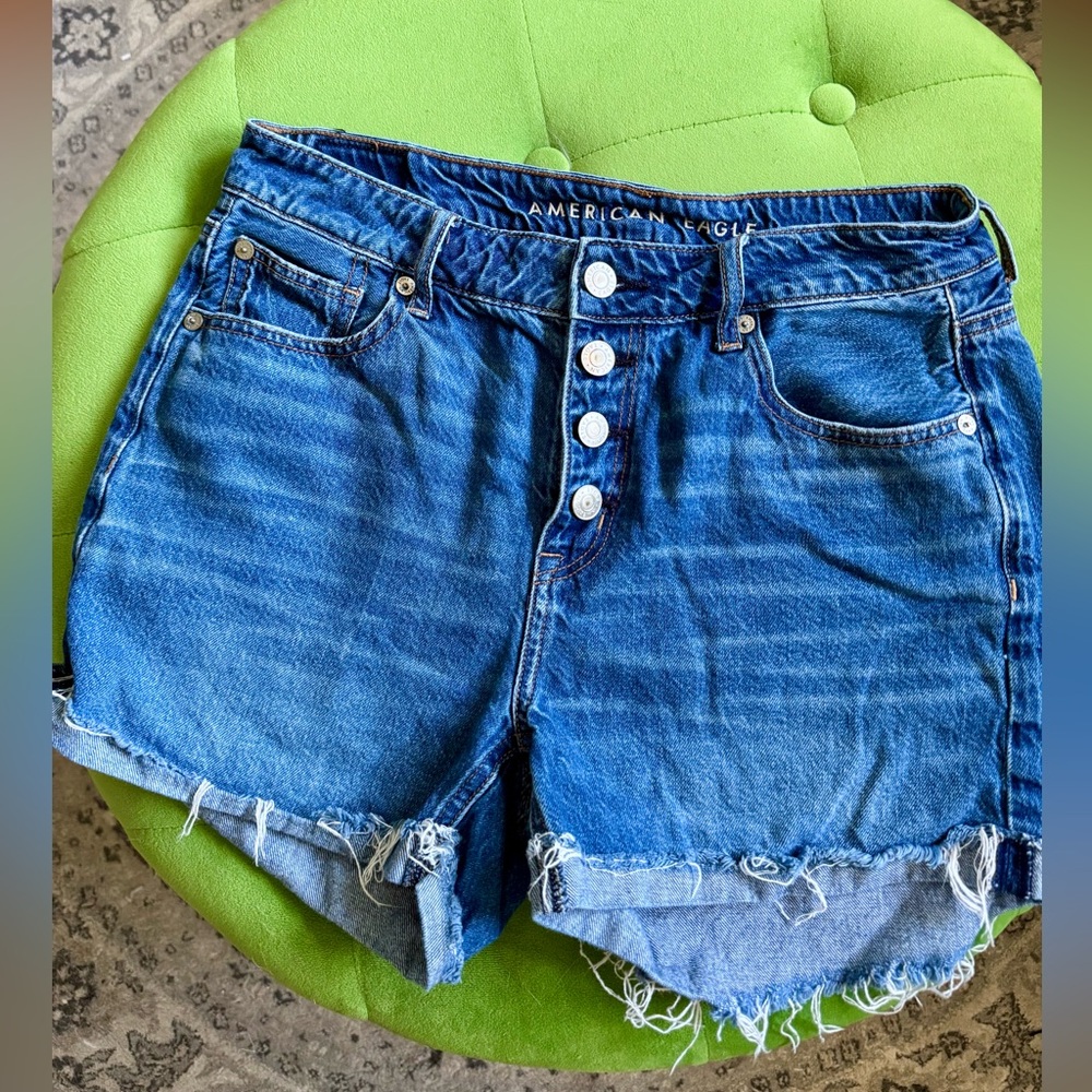 AE tomgirl short